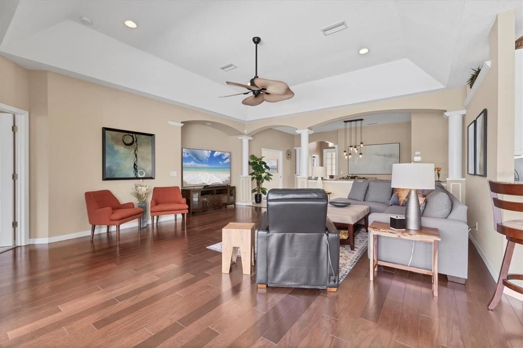 Active With Contract: $635,000 (3 beds, 2 baths, 2359 Square Feet)