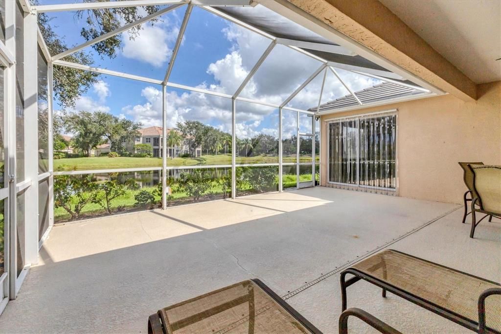 Active With Contract: $635,000 (3 beds, 2 baths, 2359 Square Feet)