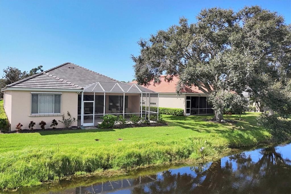 Active With Contract: $635,000 (3 beds, 2 baths, 2359 Square Feet)