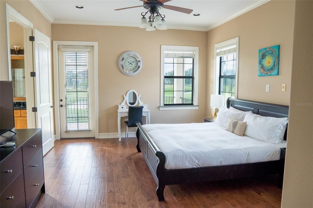 For Sale: $815,000 (4 beds, 4 baths, 3177 Square Feet)