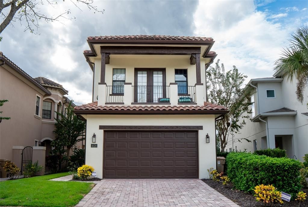 For Sale: $815,000 (4 beds, 4 baths, 3177 Square Feet)