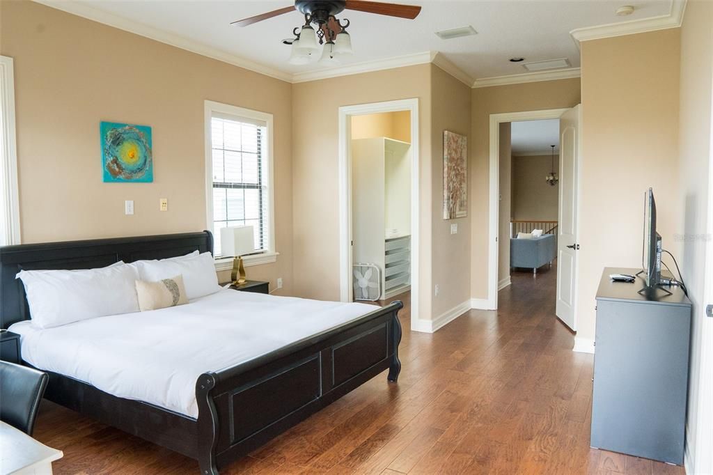 For Sale: $815,000 (4 beds, 4 baths, 3177 Square Feet)