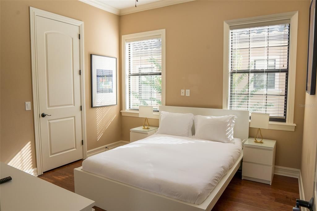 For Sale: $815,000 (4 beds, 4 baths, 3177 Square Feet)