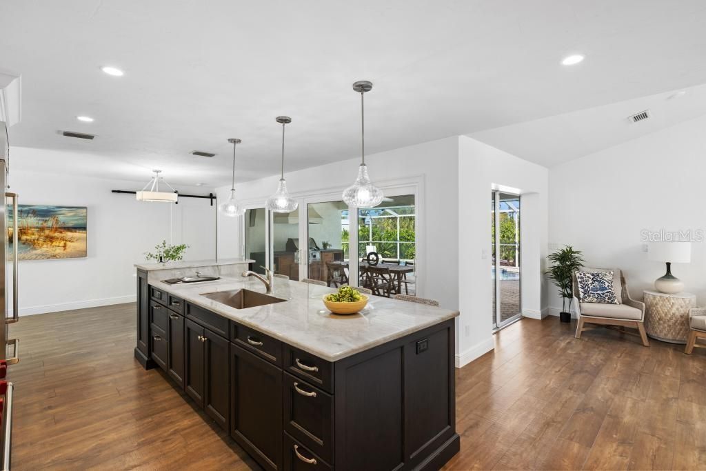 For Sale: $1,200,000 (3 beds, 3 baths, 2403 Square Feet)