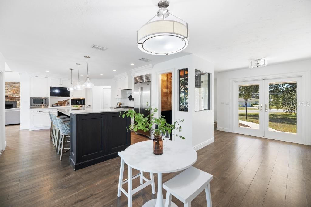 For Sale: $1,200,000 (3 beds, 3 baths, 2403 Square Feet)