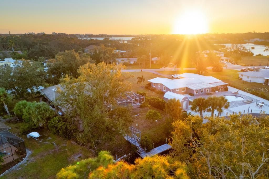 For Sale: $1,200,000 (3 beds, 3 baths, 2403 Square Feet)