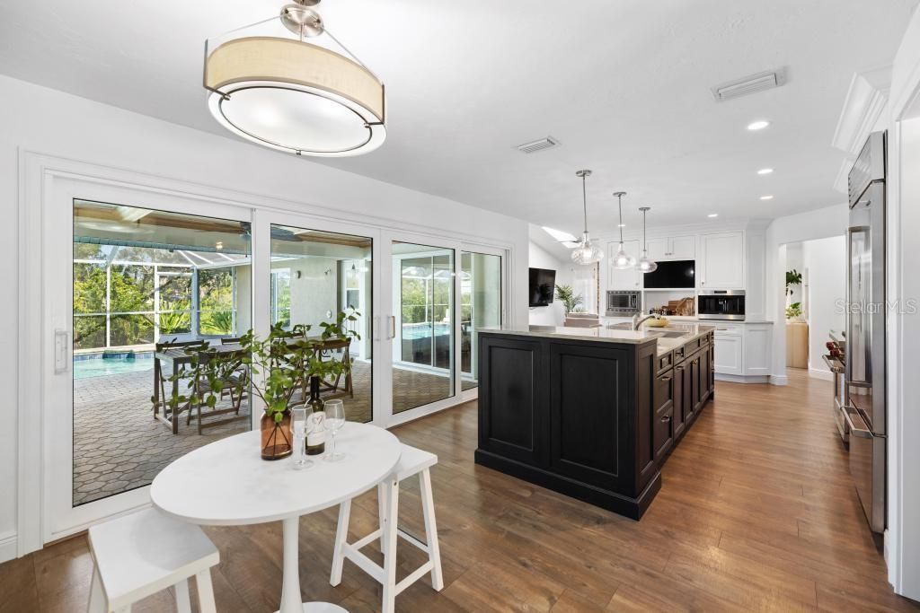 For Sale: $1,200,000 (3 beds, 3 baths, 2403 Square Feet)