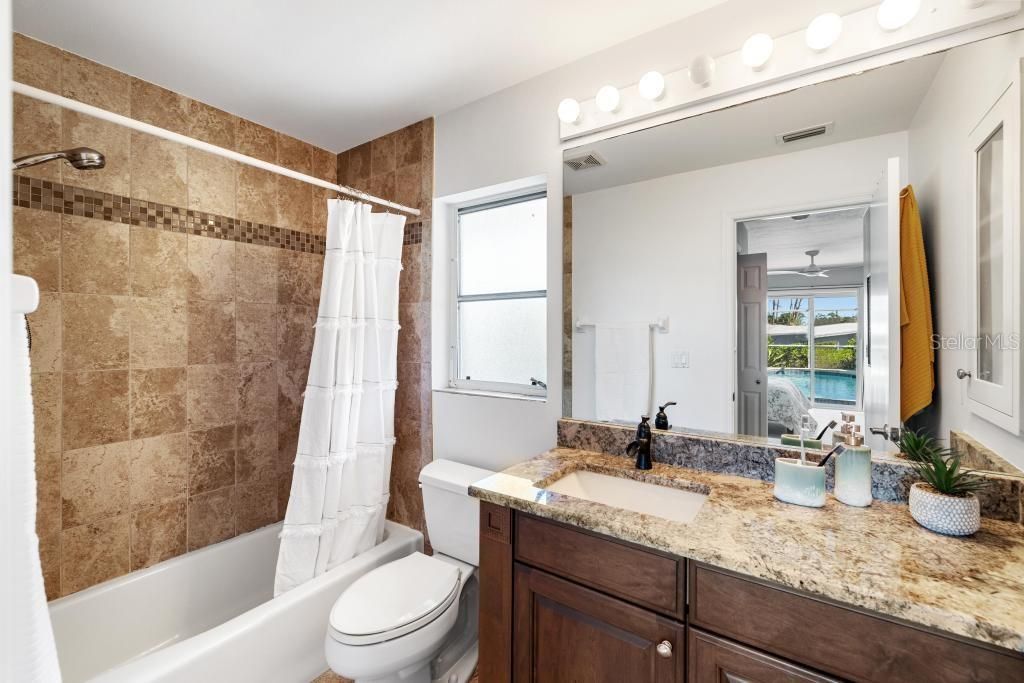 For Sale: $1,200,000 (3 beds, 3 baths, 2403 Square Feet)