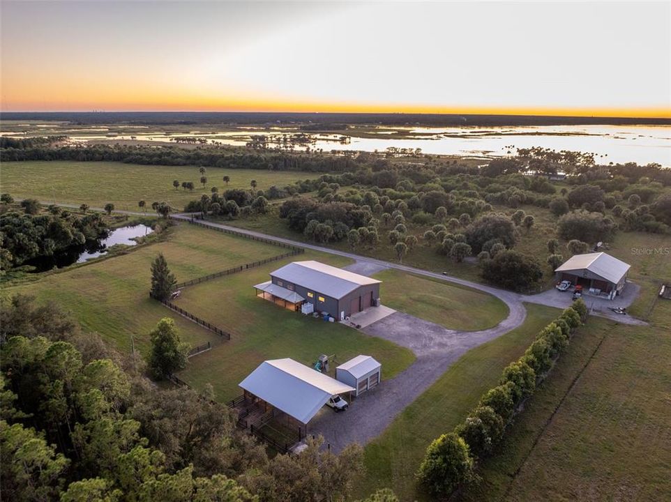 Active With Contract: $2,950,000 (3 beds, 2 baths, 2200 Square Feet)