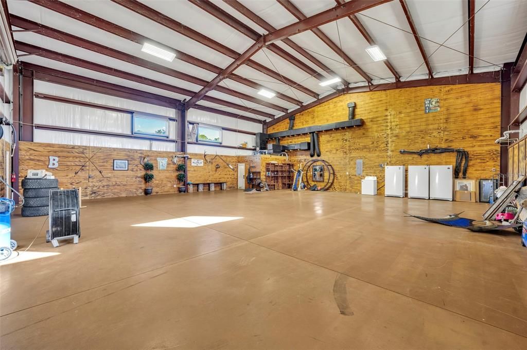 Active With Contract: $2,950,000 (3 beds, 2 baths, 2200 Square Feet)