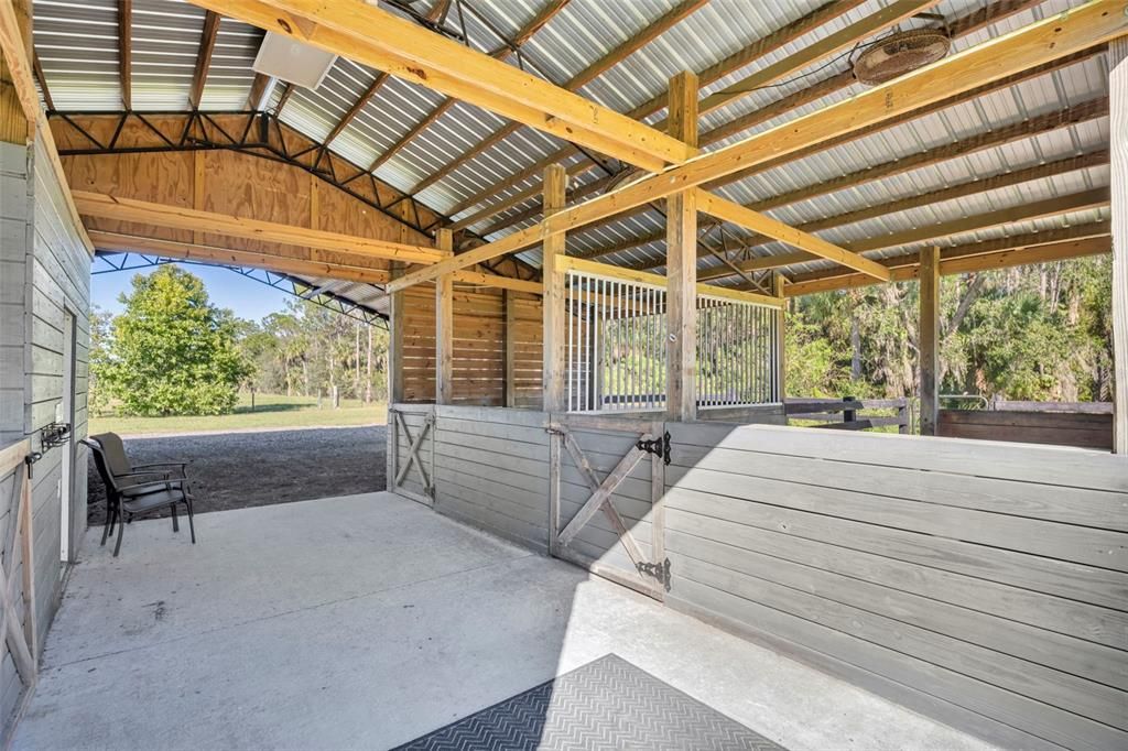 Active With Contract: $2,950,000 (3 beds, 2 baths, 2200 Square Feet)