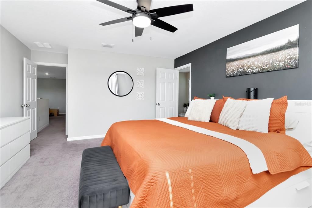 For Sale: $465,000 (5 beds, 3 baths, 2517 Square Feet)