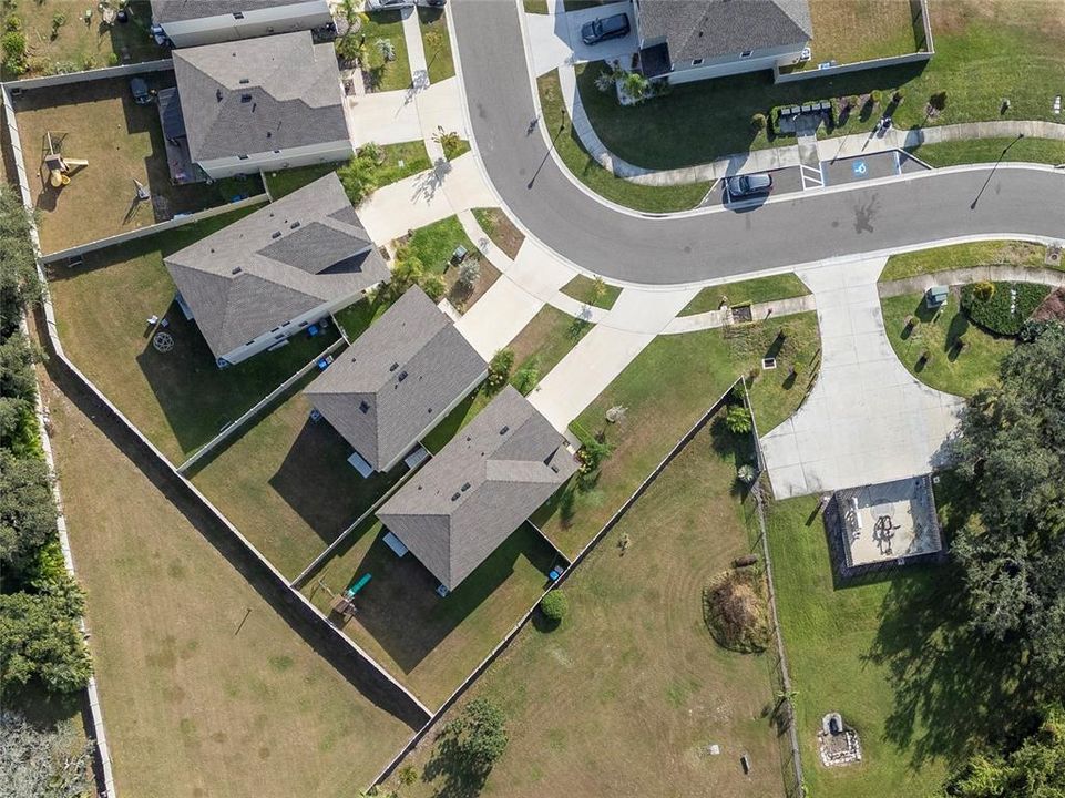 For Sale: $465,000 (5 beds, 3 baths, 2517 Square Feet)