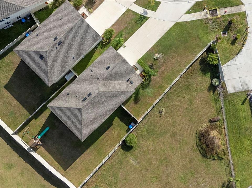 For Sale: $465,000 (5 beds, 3 baths, 2517 Square Feet)