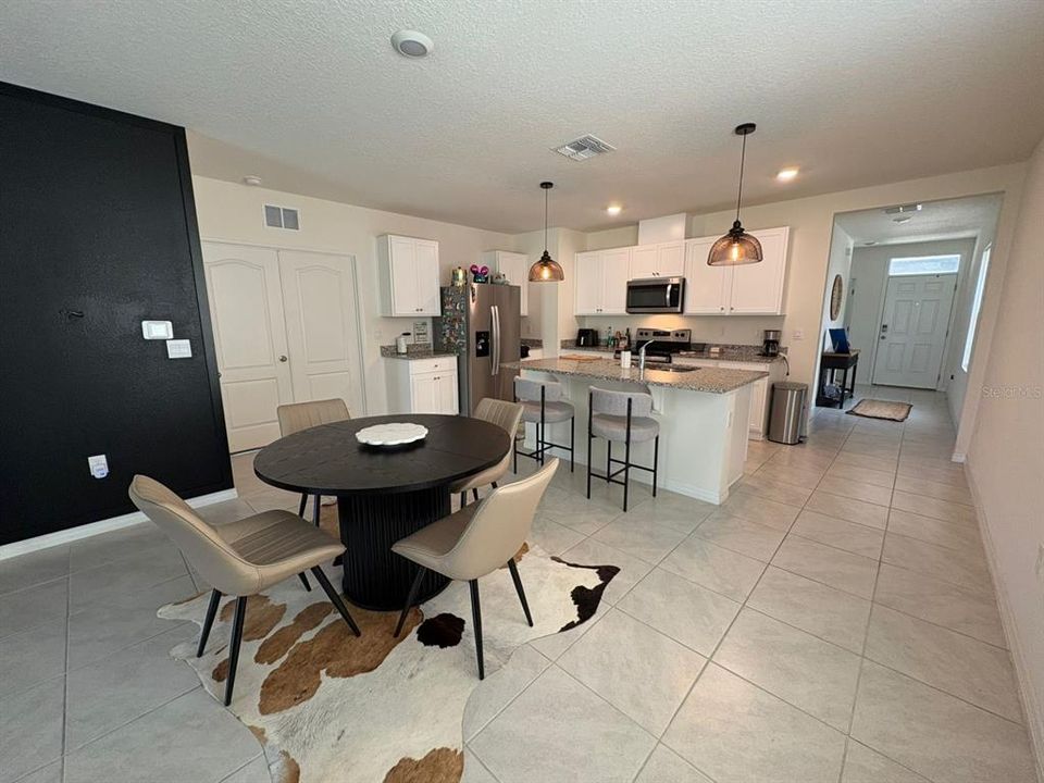 For Sale: $344,997 (3 beds, 2 baths, 1625 Square Feet)