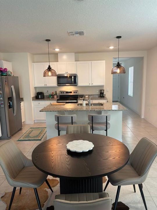 For Sale: $344,997 (3 beds, 2 baths, 1625 Square Feet)