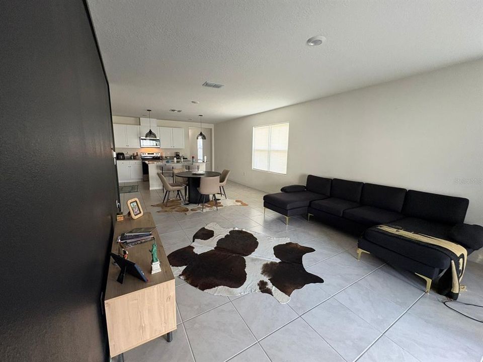 For Sale: $344,997 (3 beds, 2 baths, 1625 Square Feet)