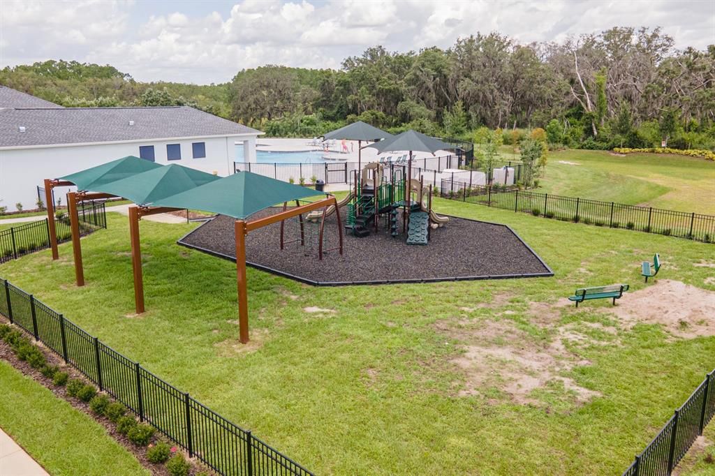 For Sale: $344,997 (3 beds, 2 baths, 1625 Square Feet)