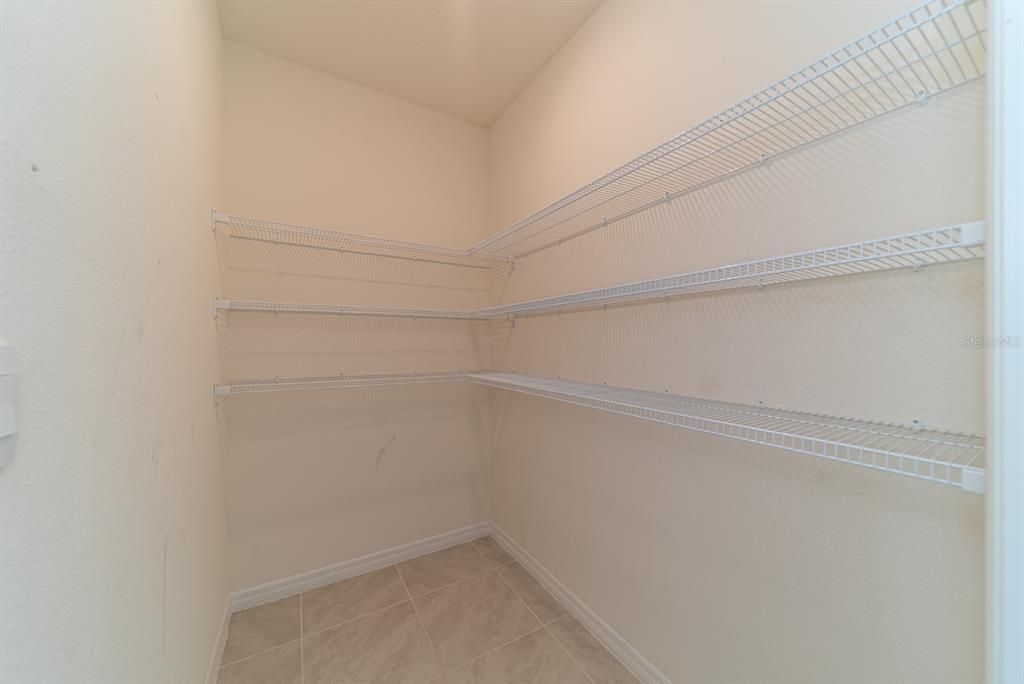 For Sale: $344,997 (3 beds, 2 baths, 1625 Square Feet)