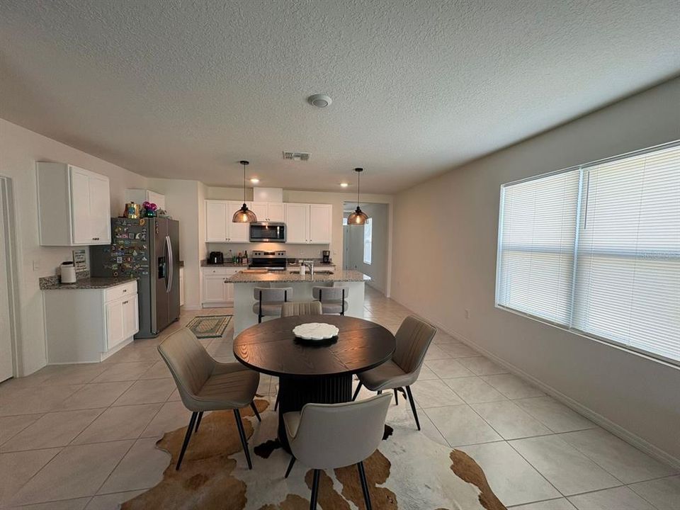 For Sale: $344,997 (3 beds, 2 baths, 1625 Square Feet)