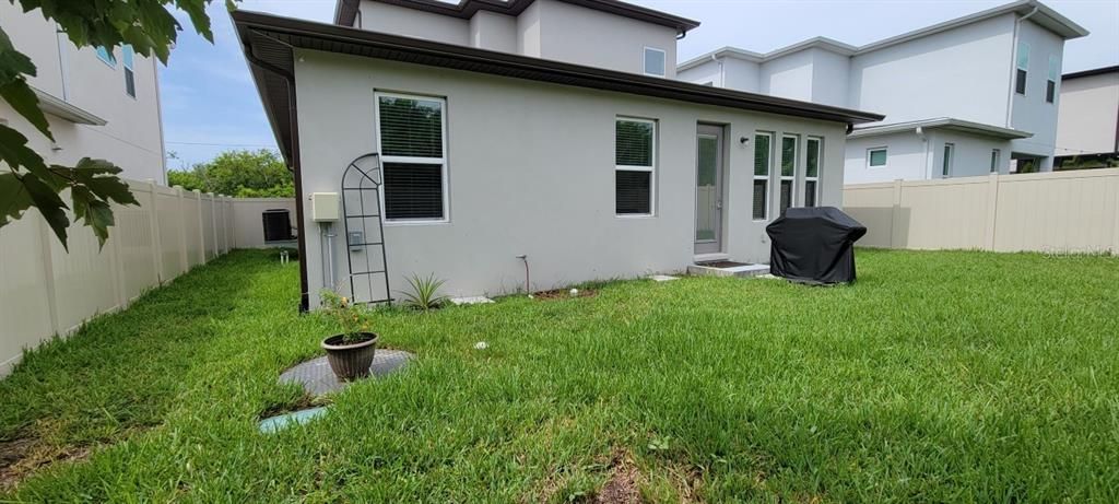 For Rent: $3,850 (4 beds, 2 baths, 2232 Square Feet)