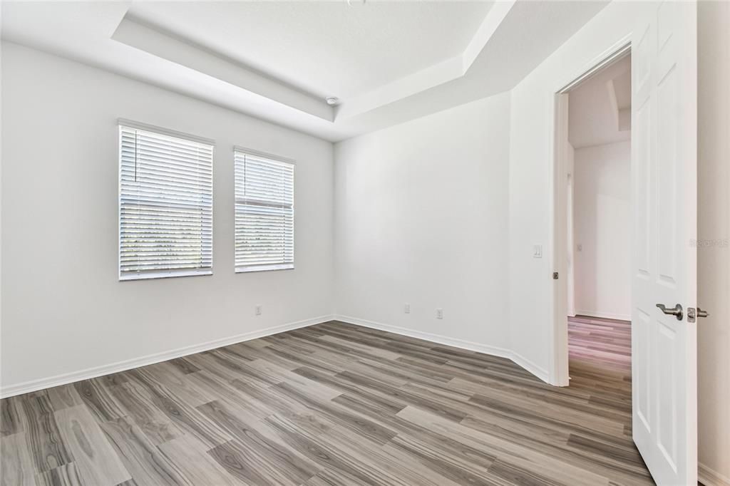 For Sale: $379,999 (2 beds, 2 baths, 1452 Square Feet)