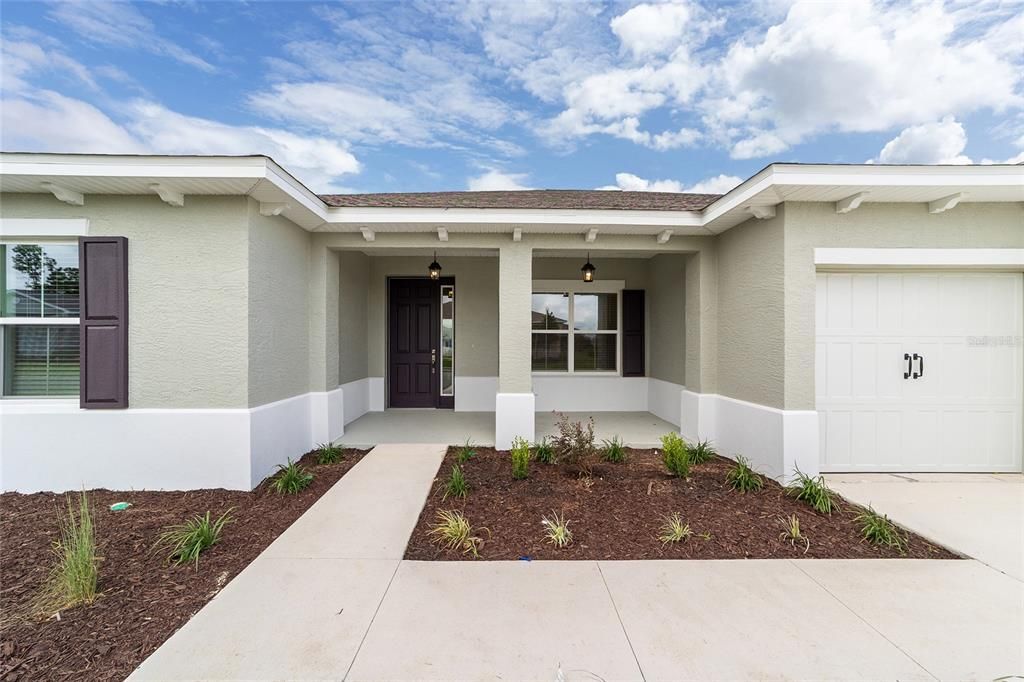 For Sale: $391,000 (2 beds, 2 baths, 2142 Square Feet)