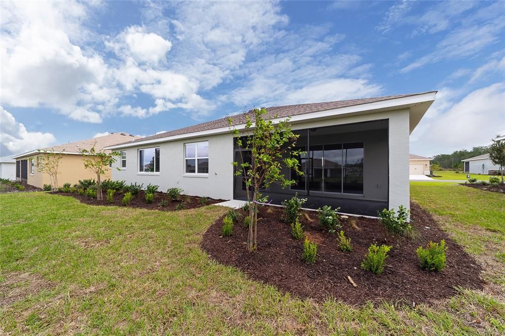 For Sale: $391,000 (2 beds, 2 baths, 2142 Square Feet)