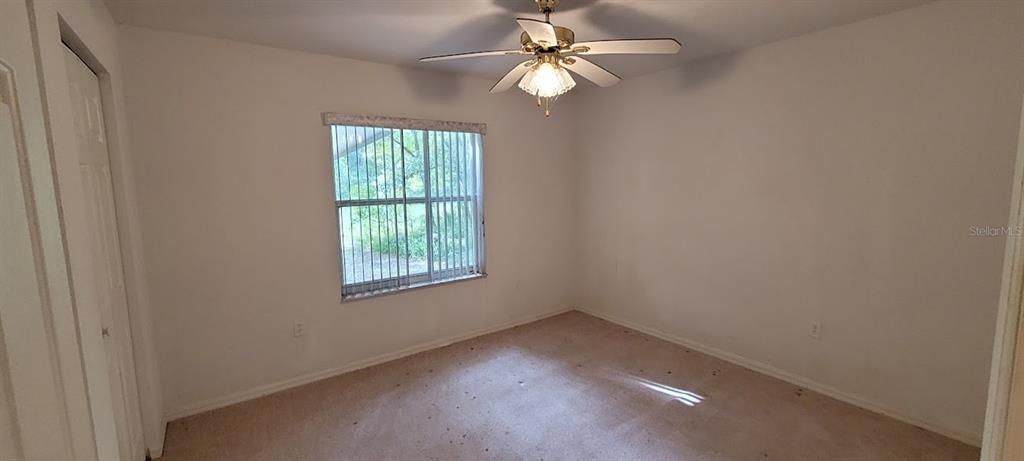 合同活跃: $178,000 (2 贝兹, 2 浴室, 1364 平方英尺)