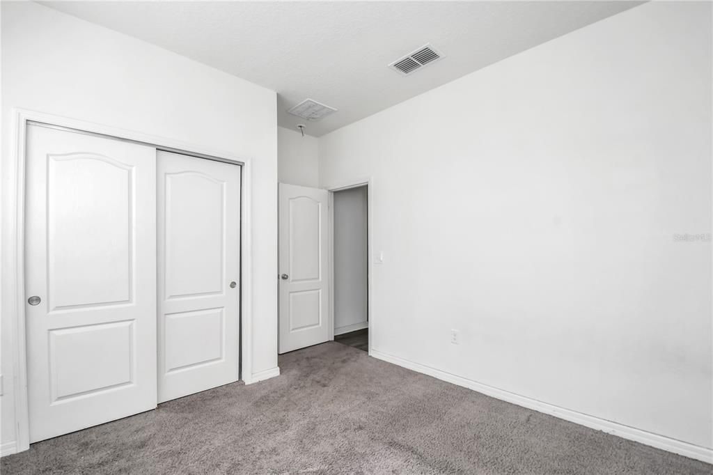 For Sale: $410,000 (4 beds, 2 baths, 2148 Square Feet)