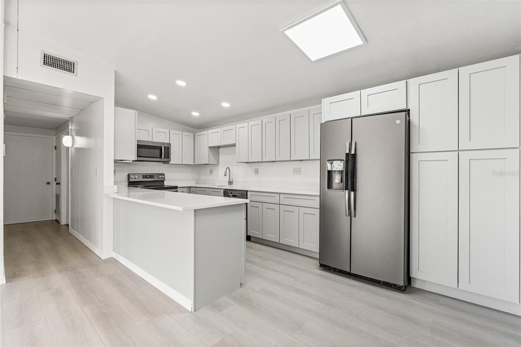 For Sale: $359,900 (4 beds, 2 baths, 1776 Square Feet)