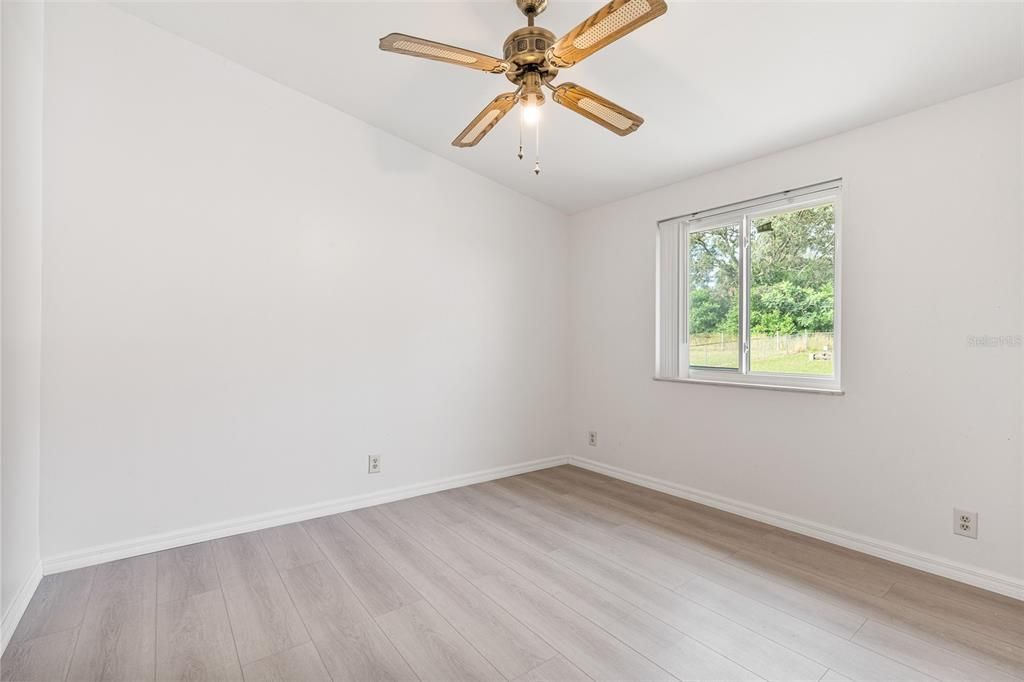 For Sale: $359,900 (4 beds, 2 baths, 1776 Square Feet)