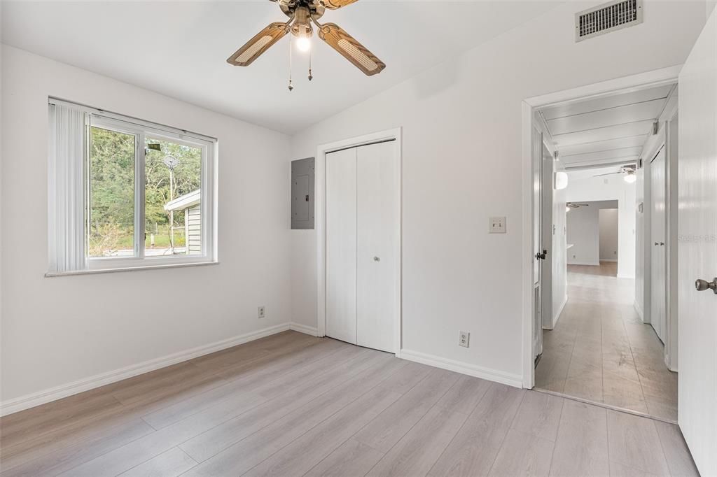 For Sale: $359,900 (4 beds, 2 baths, 1776 Square Feet)