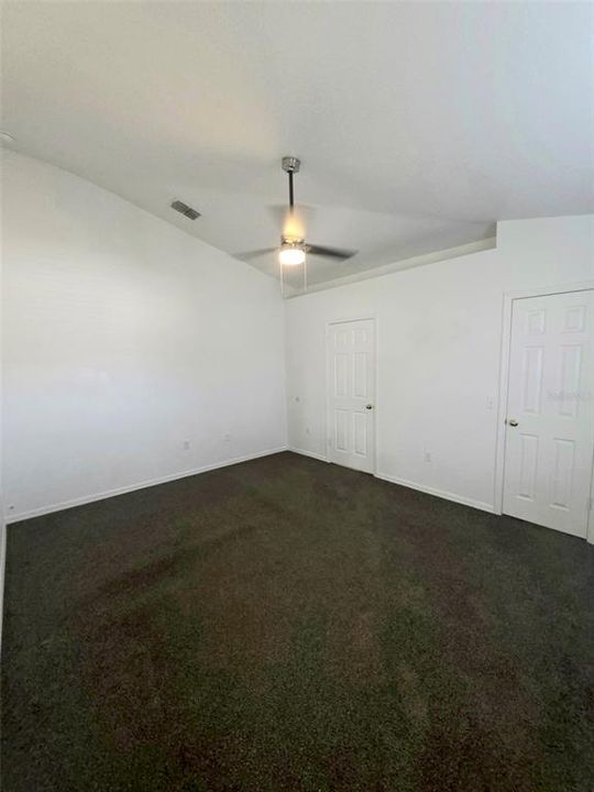 For Rent: $1,750 (3 beds, 2 baths, 1675 Square Feet)