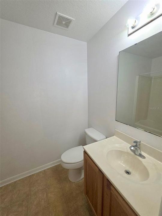 For Rent: $1,750 (3 beds, 2 baths, 1675 Square Feet)