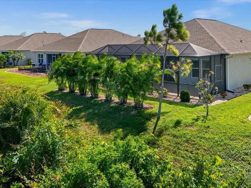 合同活跃: $444,000 (3 贝兹, 2 浴室, 2048 平方英尺)