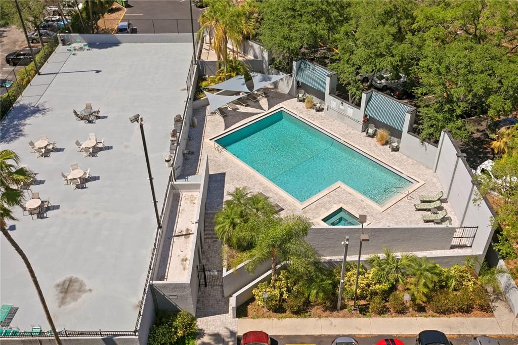 For Sale: $599,900 (3 beds, 2 baths, 1939 Square Feet)