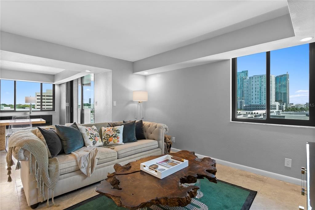 For Sale: $599,900 (3 beds, 2 baths, 1939 Square Feet)