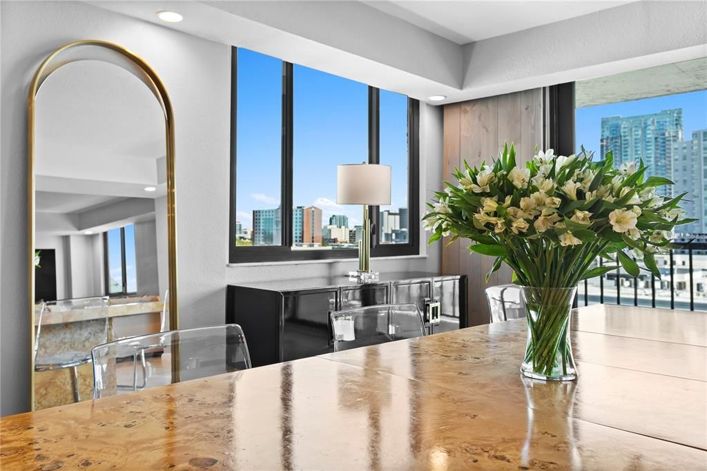 For Sale: $599,900 (3 beds, 2 baths, 1939 Square Feet)