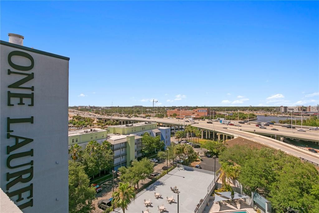 For Sale: $599,900 (3 beds, 2 baths, 1939 Square Feet)