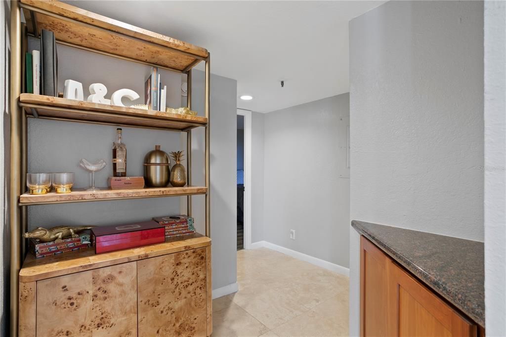 For Sale: $599,900 (3 beds, 2 baths, 1939 Square Feet)