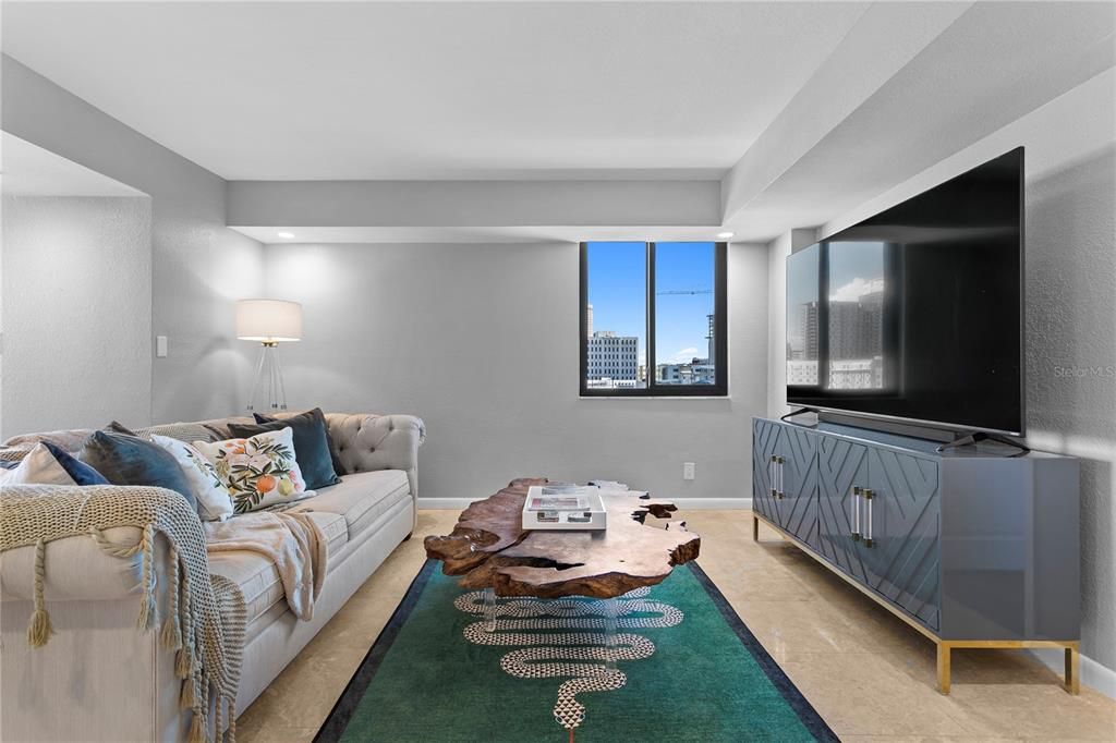 For Sale: $599,900 (3 beds, 2 baths, 1939 Square Feet)