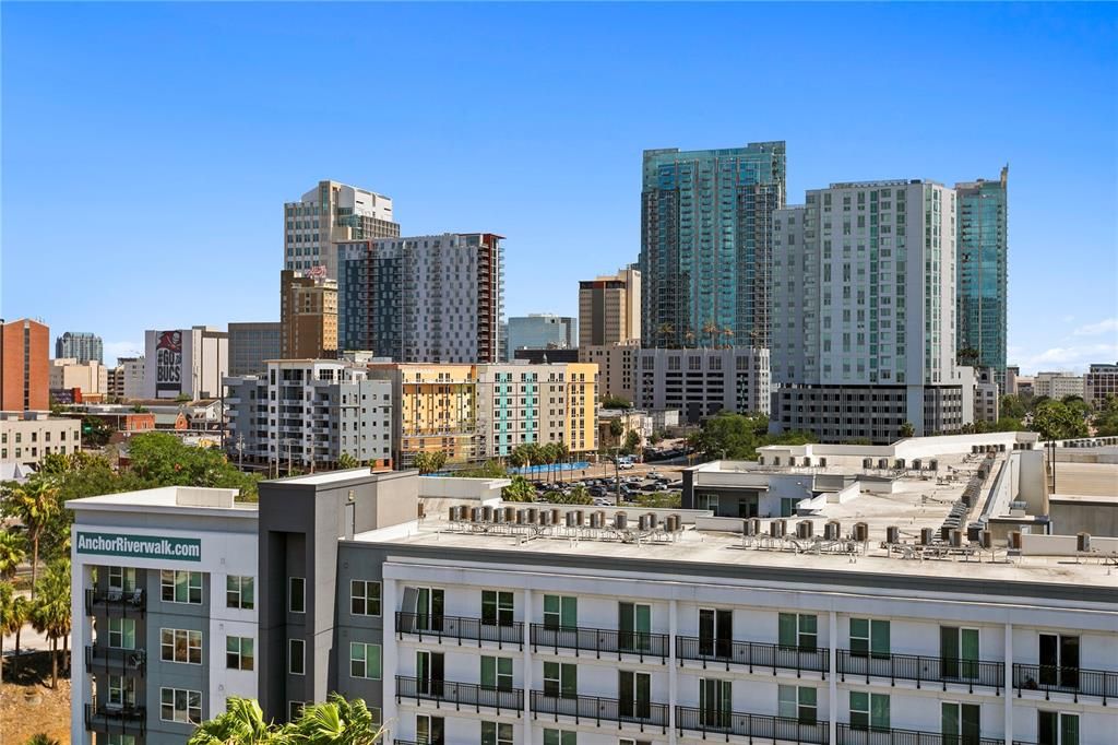 For Sale: $599,900 (3 beds, 2 baths, 1939 Square Feet)