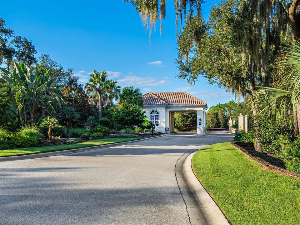 For Sale: $4,110,000 (4 beds, 4 baths, 5431 Square Feet)