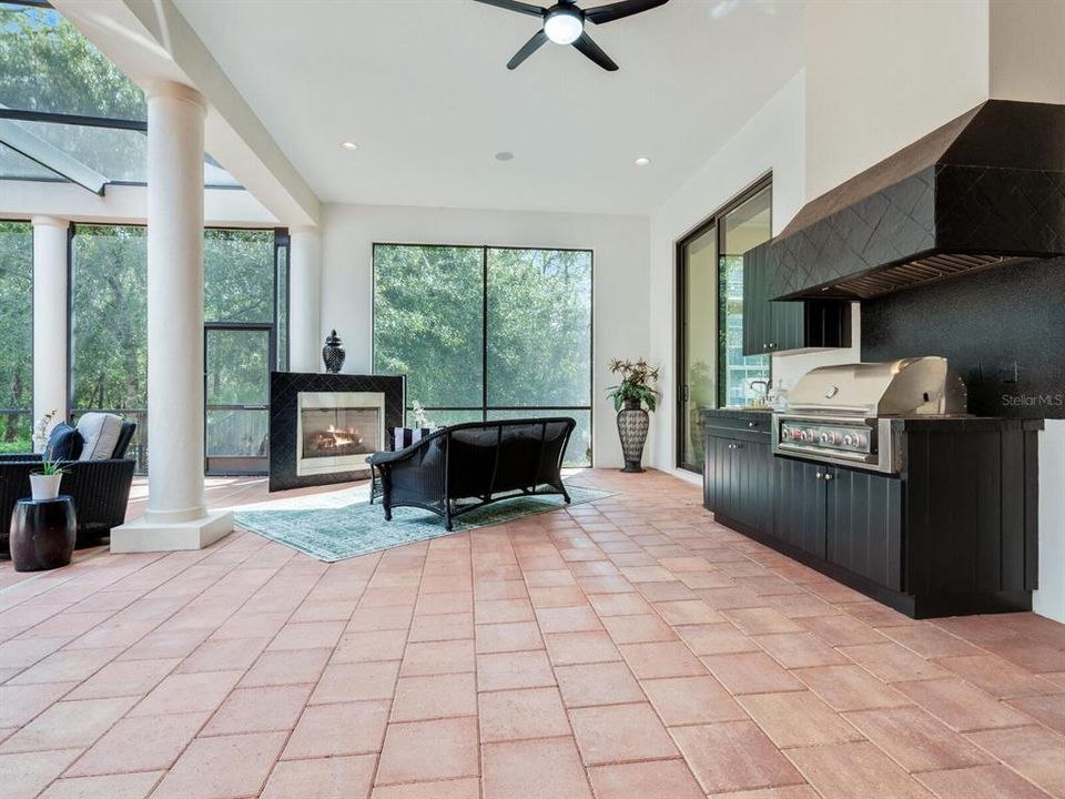 For Sale: $4,110,000 (4 beds, 4 baths, 5431 Square Feet)