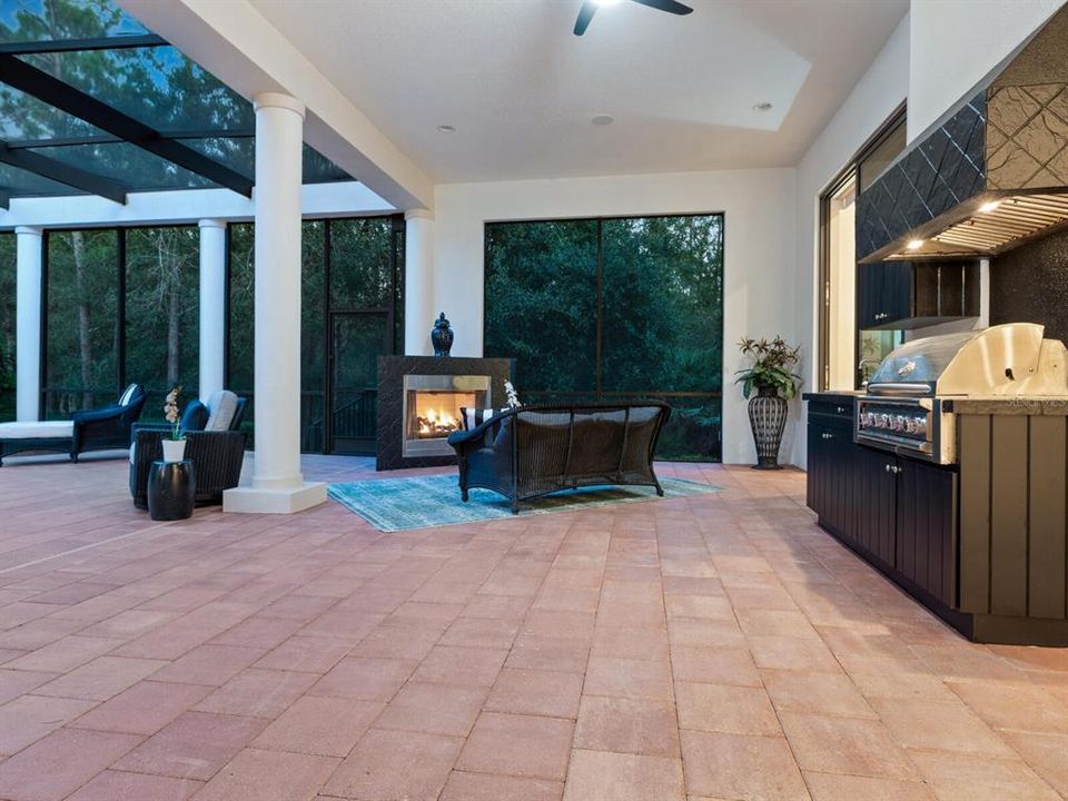 For Sale: $4,110,000 (4 beds, 4 baths, 5431 Square Feet)