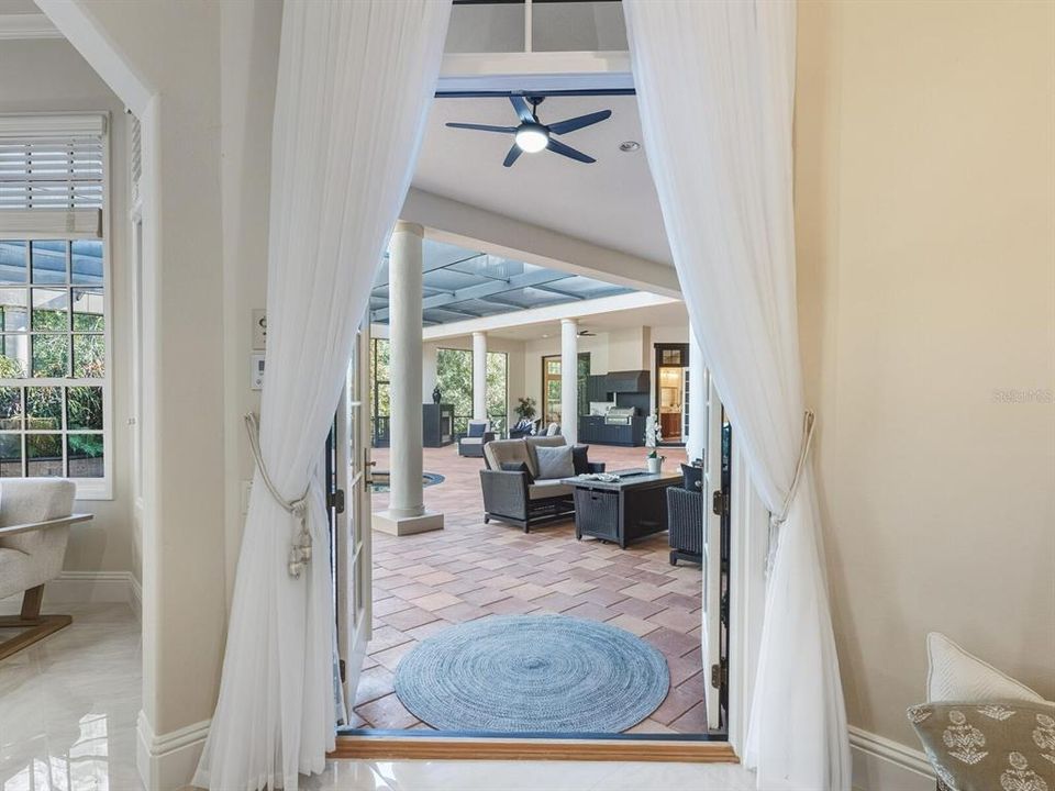 For Sale: $4,110,000 (4 beds, 4 baths, 5431 Square Feet)