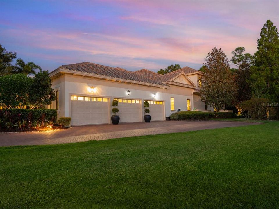 For Sale: $4,110,000 (4 beds, 4 baths, 5431 Square Feet)