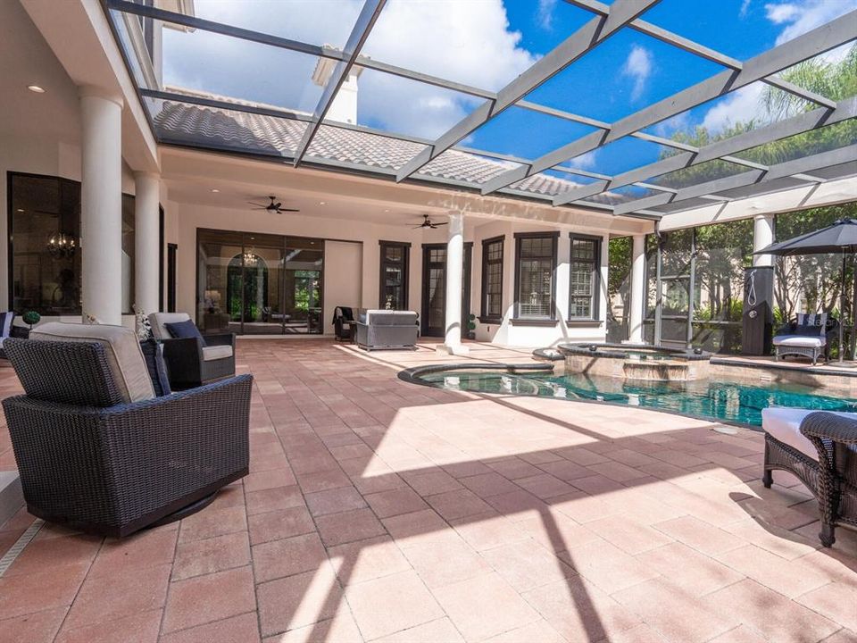 For Sale: $4,110,000 (4 beds, 4 baths, 5431 Square Feet)