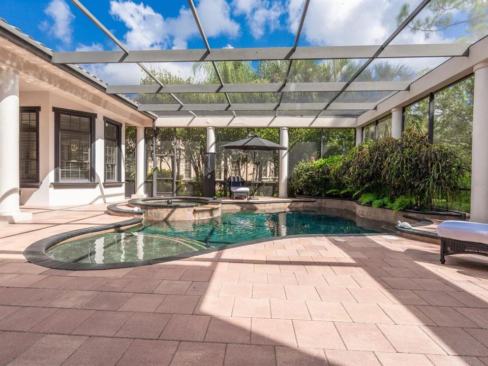 For Sale: $4,110,000 (4 beds, 4 baths, 5431 Square Feet)